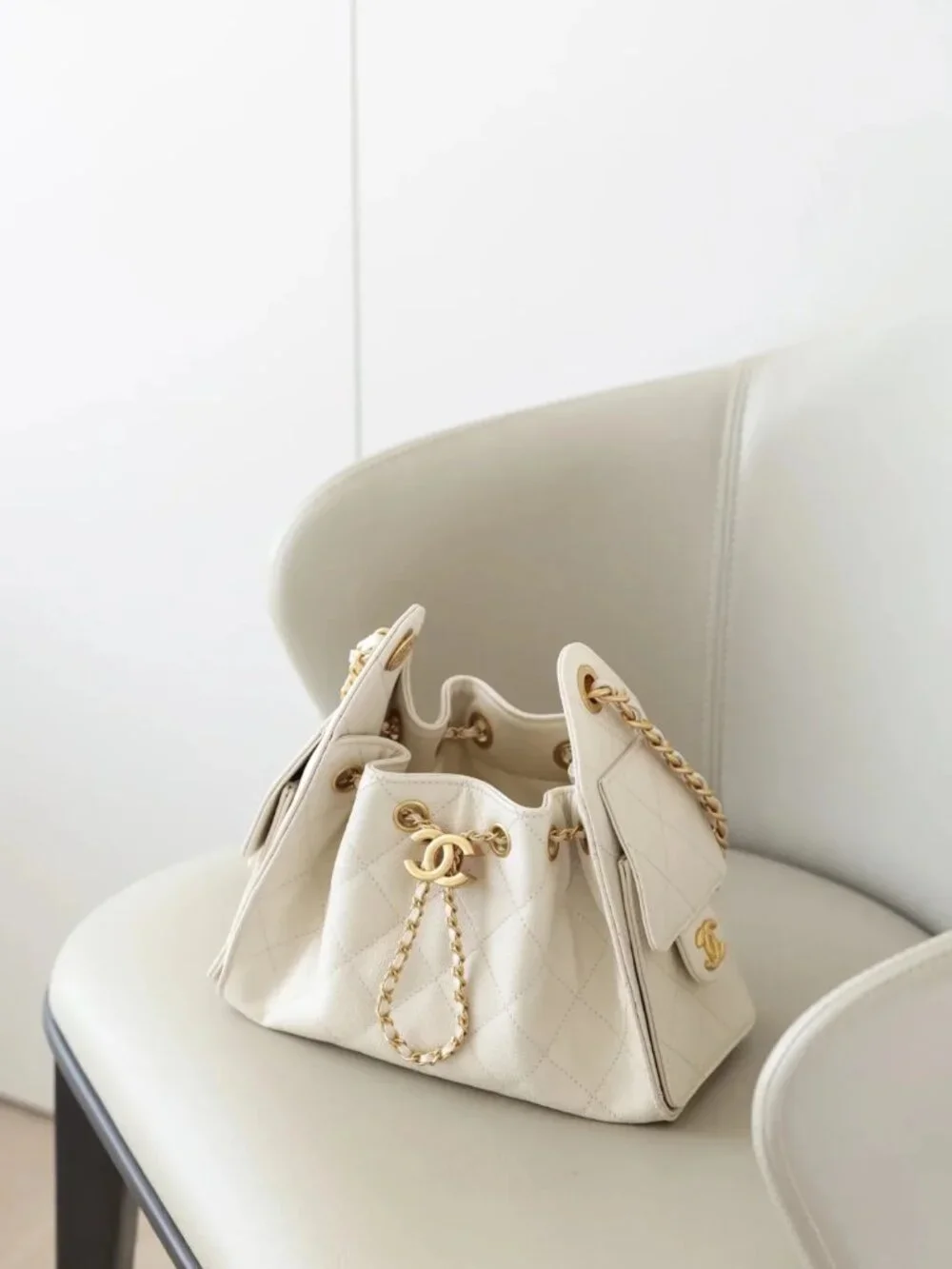 Classic CHANEL Bags: A Stylish and Versatile Choice for Elegance